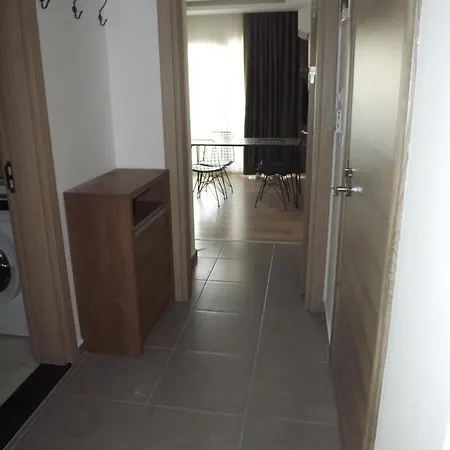 Aparthotel Opus 3*