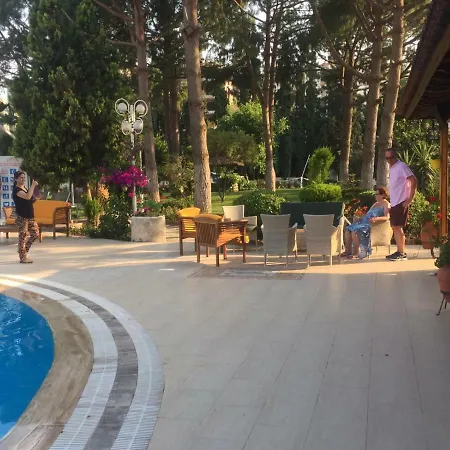 Opus Apartahotel 3*