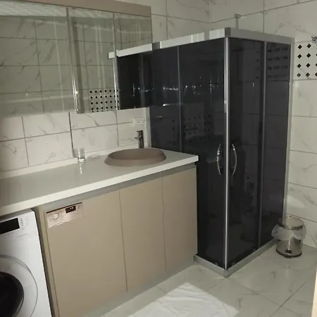 Opus Apartahotel 3*